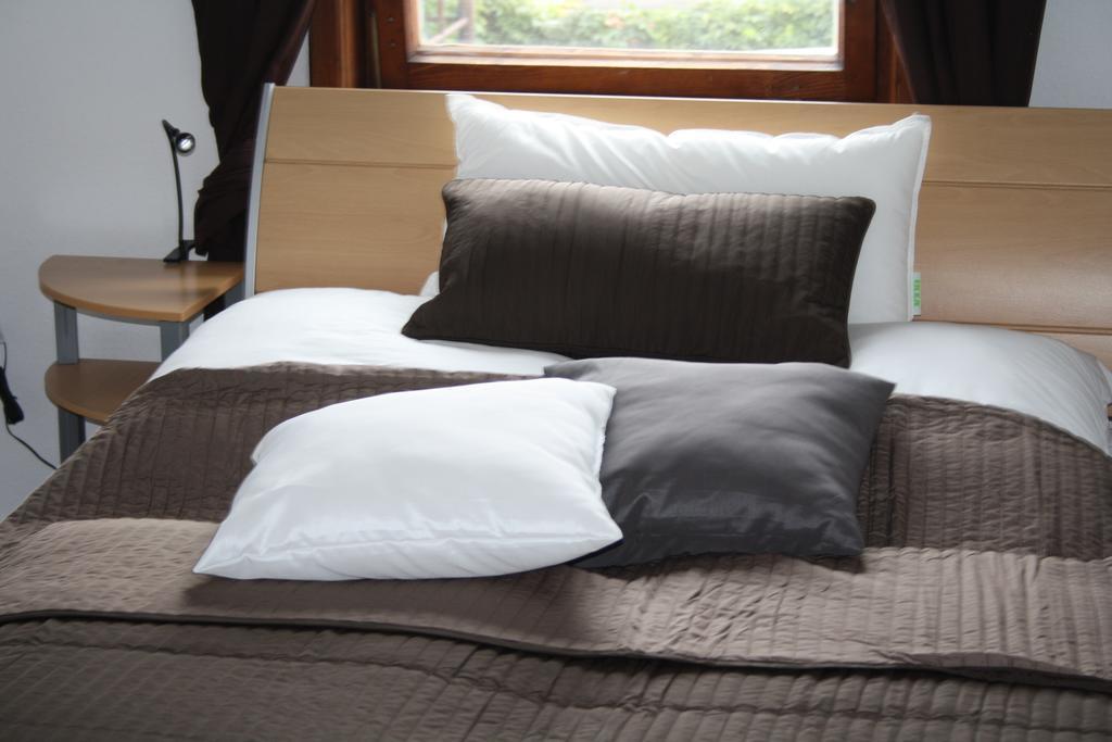 5 Fewo'S Harztraum In Innenstadt Mit Kostenlosem Parkplatz Von Harztraveler Wernigerode Chambre photo
